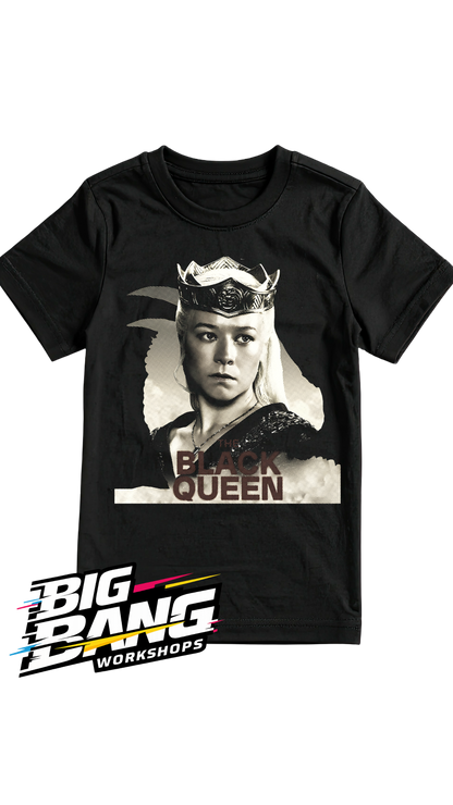 Playera regular fit Black Queen Rhaenyra Targaryen House of the Dragon - vista adicional - Big Bang Workshops